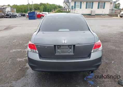 2010 Honda Accord 2.4 Lx-P z USA, uszkodzony, nr VIN 1HGCP2F4XAA042882